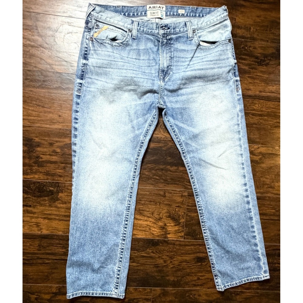 Ariat Jeans Mens M7 Rocker 40x30 Slim Fit Straight Leg Light Wash Denim